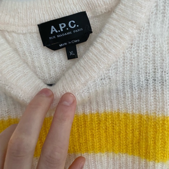 APC sweater size L - Picture 4 of 4